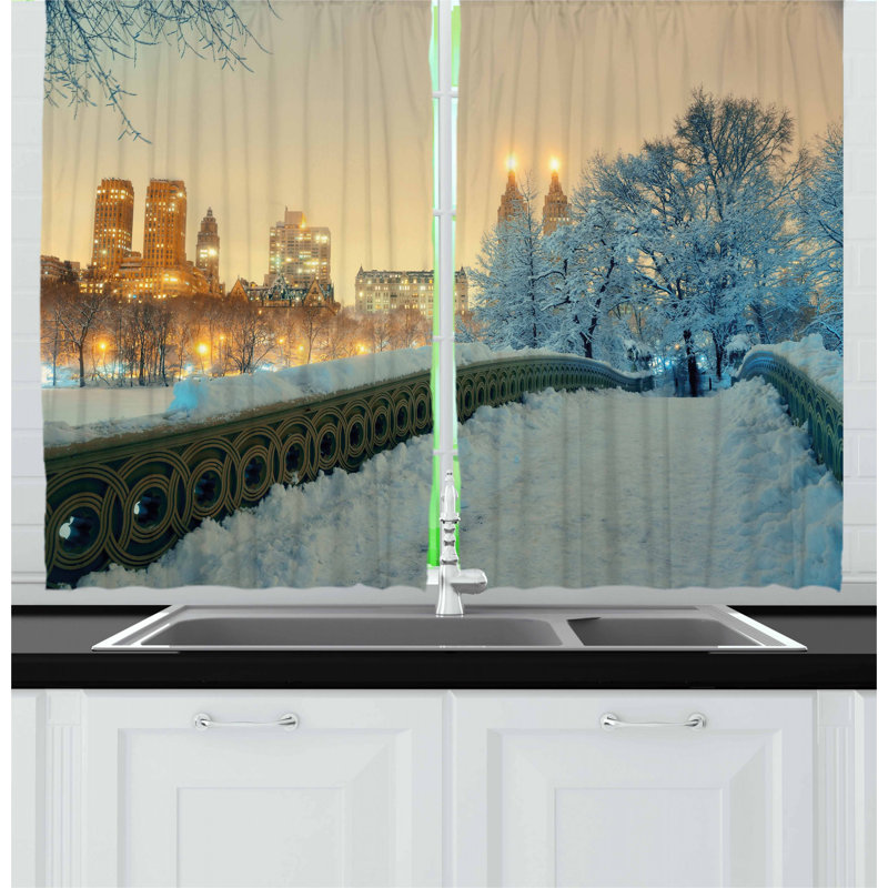 Pointed Kitchen Curtain