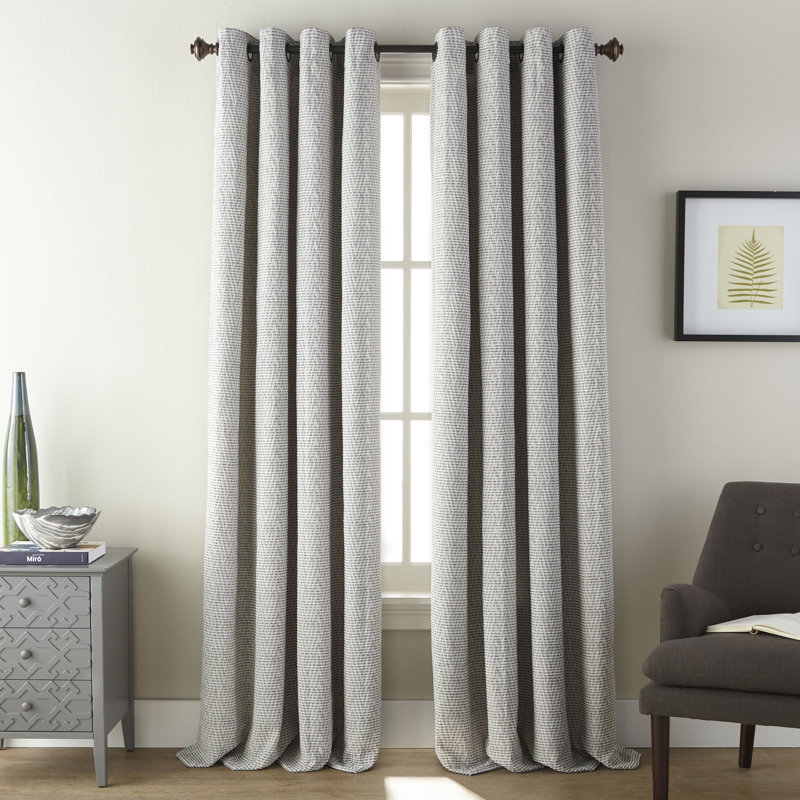Panneau de rideau simple semi-diaphane avec œillets Bloomsdale, Aluminium