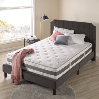 Zinus 12'' Medium Mattress