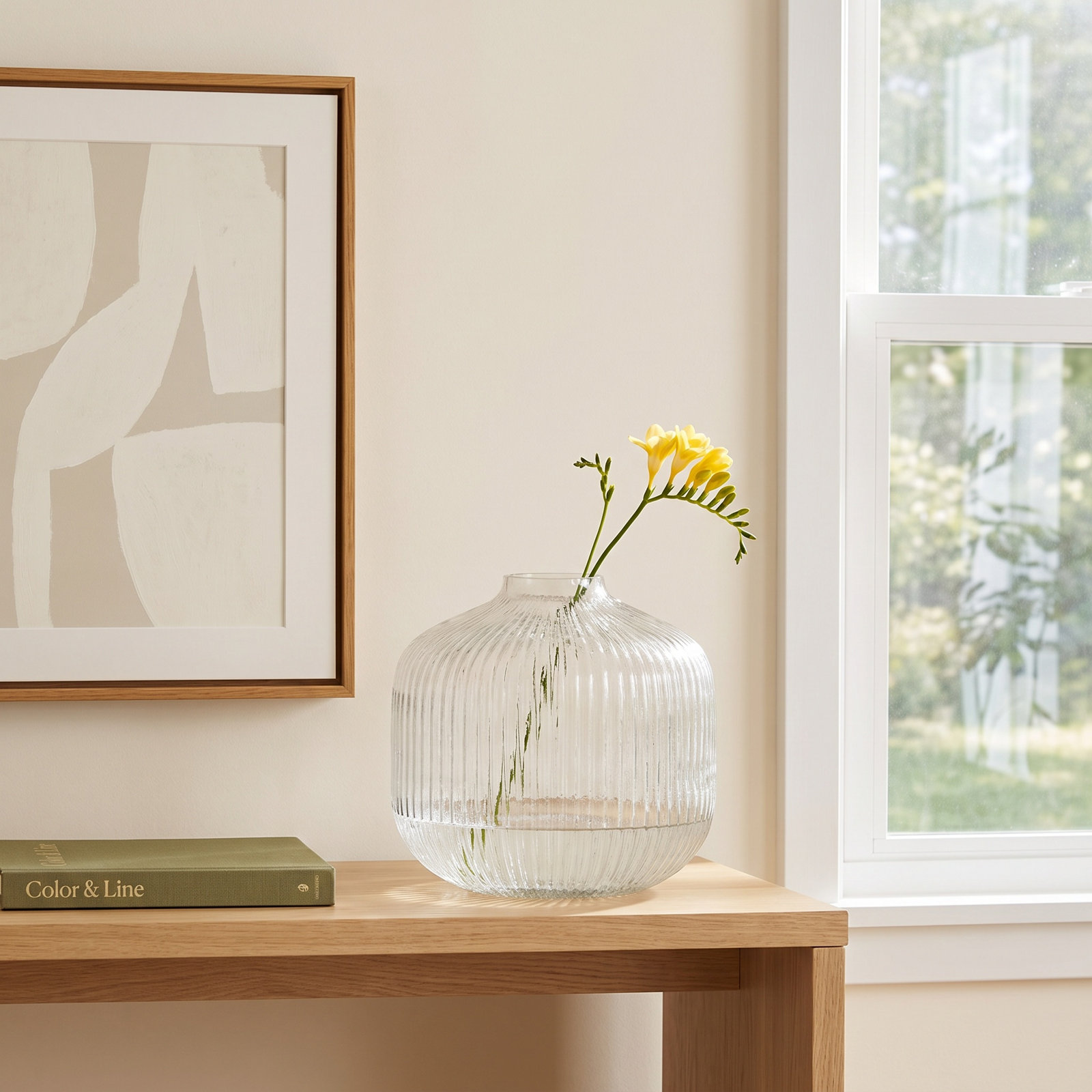 Perry Table Vase, 7.85" H x 8.4" W x 8.4" D
