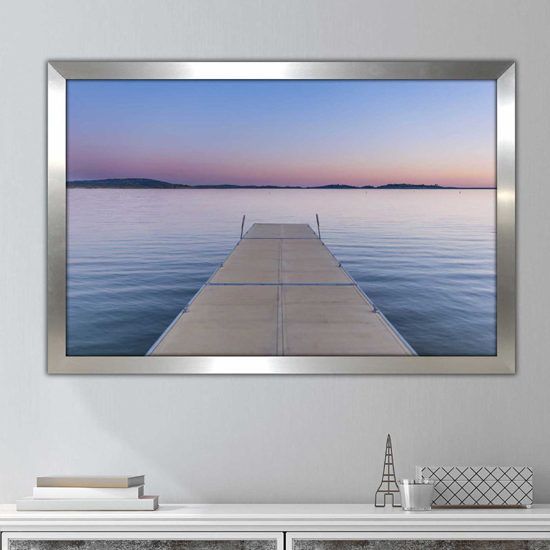 «Sweet Silence», reproduction de photo, H 21,5 po x l 27,5 po x P 0,75 po, Encadrement argenté