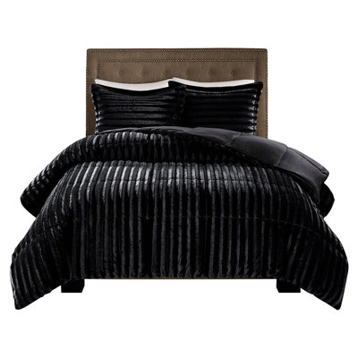 King/ King Black Faux Fur Comforter - , Elegant And Cozy , Stylish Coziness