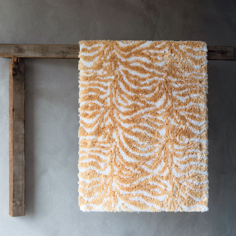 Palm Bath Rug, 28" W x 47" L