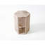 Table d'appoint en marbre rose naturel, variations de couleurs terreuses et forme hexagonale, convient aux espaces restreints veinant les tons, petites salles de bain