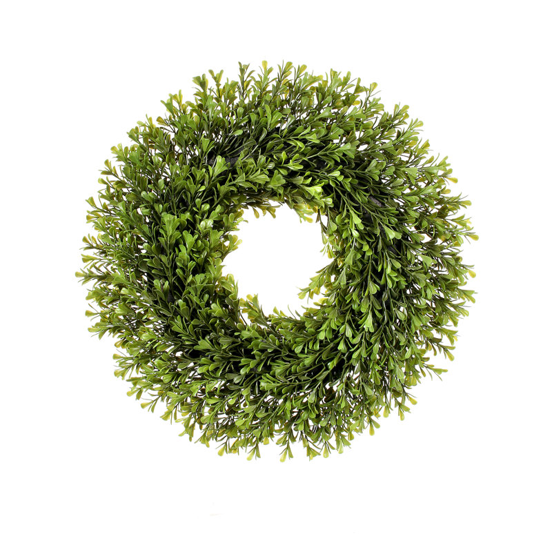 Faux Boxwood Plastic 16'' Wreath