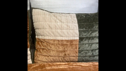 Azell Velvet Reversible 4 Piece Flannel Quilt Set Wade Logan Color: Gold Caramel/Beige/Rust Red, Size: King Quilt + 4 Additional Pieces