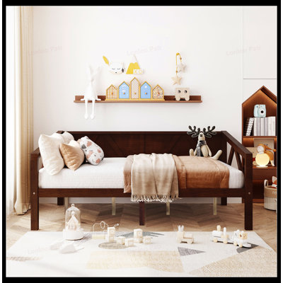 Full Size Daybed with Spacious Storage and Elegant Design, Perfect for Modern and Space-Efficient Living.