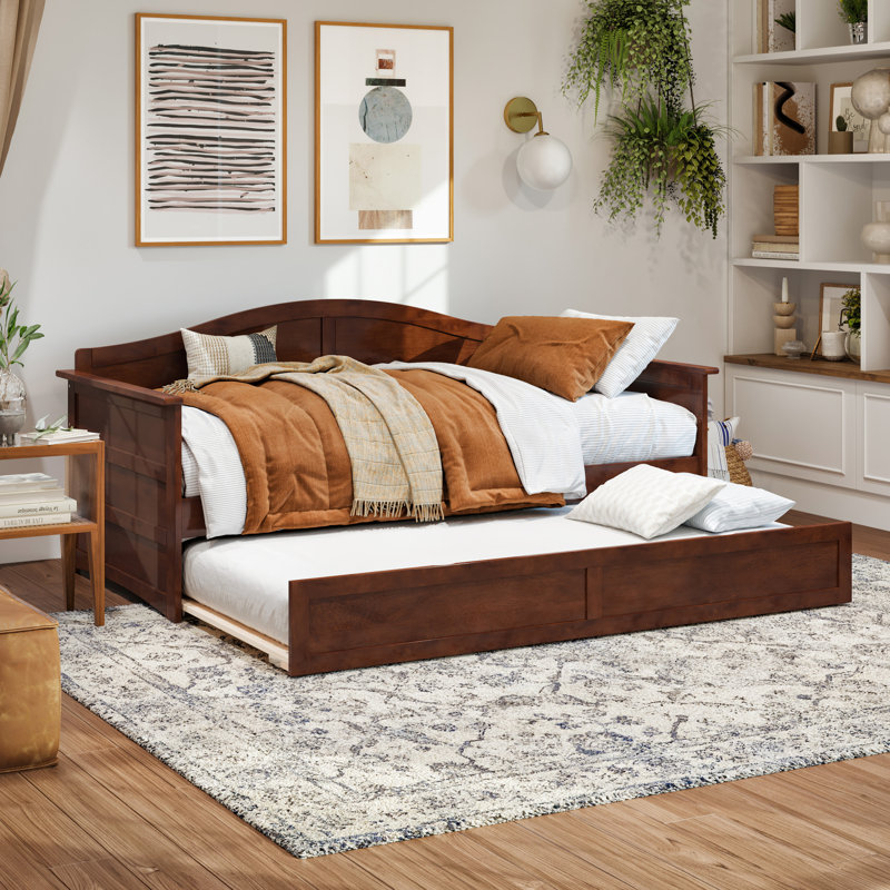 Arione Daybed, Walnut