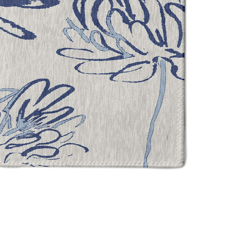 Alvordton Chenille Floral Indoor Rug, Round 5'