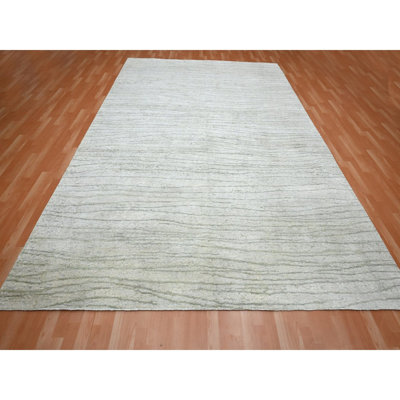 9'x12' Swan White, Modern, Wavy Design, Pure Silk, Hand Knotted, Lush and Plush, Oriental Rug