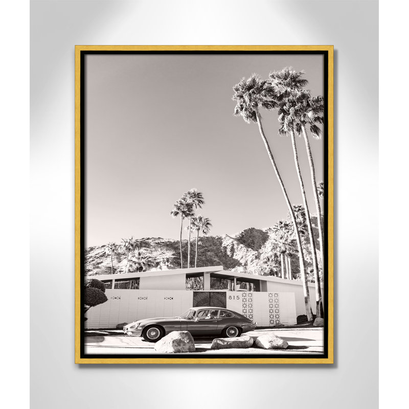 Palm Springs Ride; Imprimé par Young, H 21,5 po x l 17,5 po, Flotteur doré