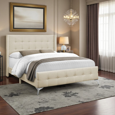Grand lit incliné avec pieds en métal chromé, H 49,36 po x l 65,89 po x L 87,77 po