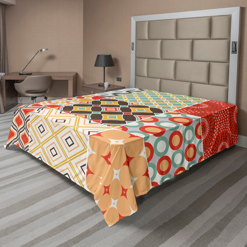 Ambesonne Nature Top Flat Sheet Glisten Fish Sunlight King Blue Purple White, Patchwork multicolore