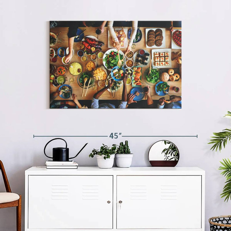 Yarlin Strawberry Lips, 24" H x 36" W
