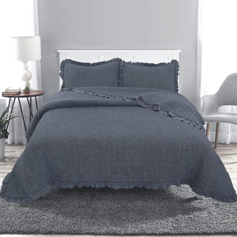 Quilt, Mauve, Queen Quilt + 2 Standard Shams
