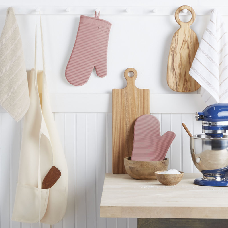 KitchenAid Ribbed Soft Silicone Oven Mitt, Dried Rose