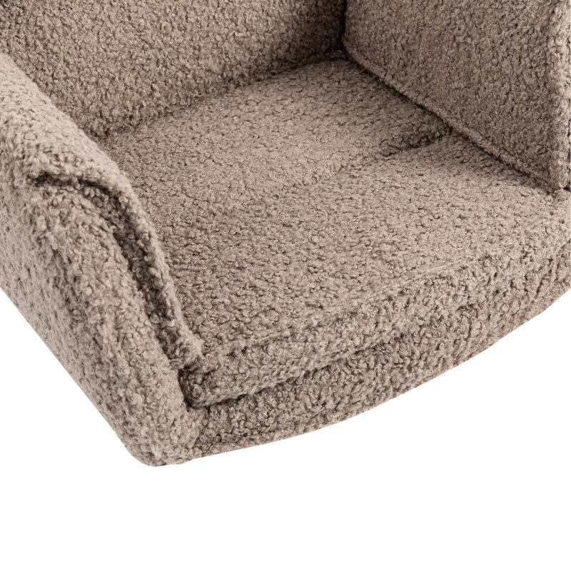 Fauteuil pivotant en molleton brun, réglable à 5 positions et ergonomique, idéal pour le bureau à domicile, la salle de bain ou le salon. Compact et peu encombrant, il se plie facilement et offre différentes positions croisées. Équipé de roulettes et de nombreuses fonctionnalités.