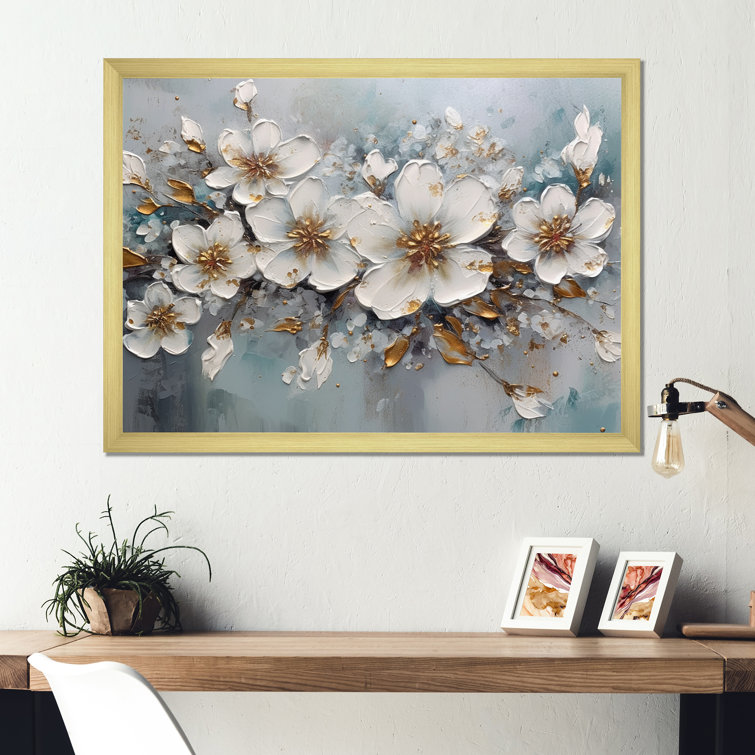 Romari White And Gold Daisy Symphony III