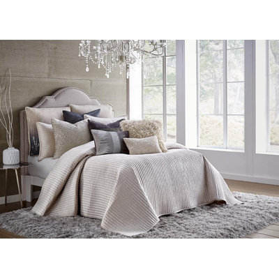 Maya Velvet Solid Colour Quilt