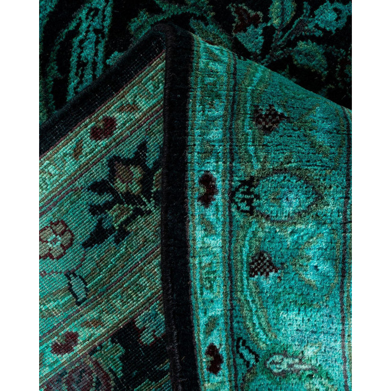 Fine Vibrance One-of-a-Kind 2'7" X 4'4" Hand Knotted Area Rug
