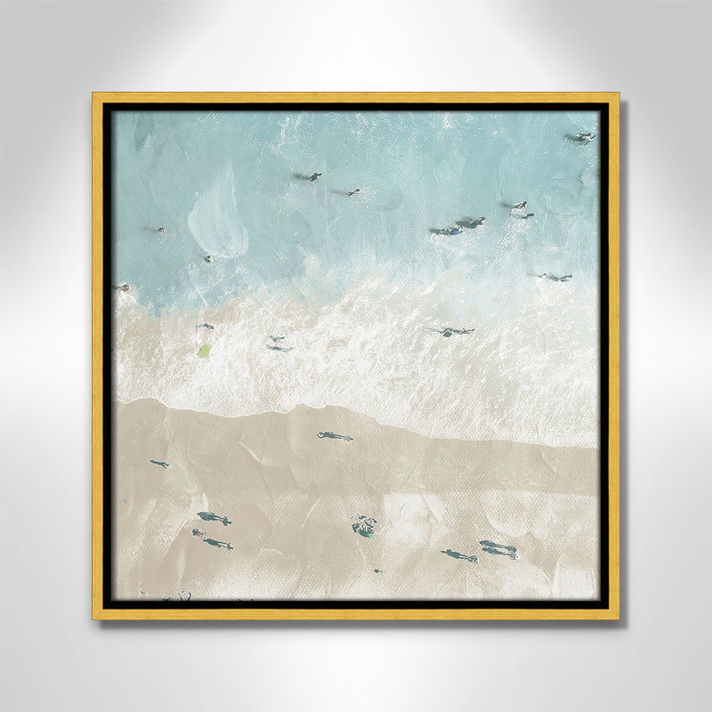 «Lay Out On The Beach II» par Milli Villa, H 17,5 po x l 17,5 po, Doré