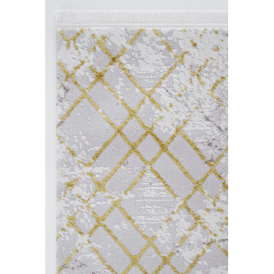 Amyiah Geometric and Abstract Indoor / Outdoor Area Rug