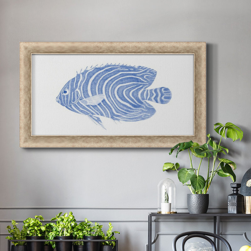 «Blue and White Tropical Fish II», toile encadrée de qualité supérieure - prête à être accrochée