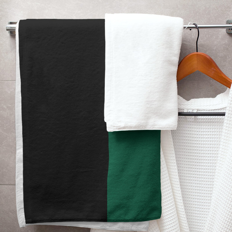 Lightweight Bath Towel, Black/Victory Green/Black, Microfiber