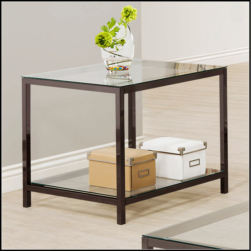 Table de bout Weston en nickel noir à 1 tablette avec plateau en verre, moderne et durable avec un design élégant pour les espaces contemporains