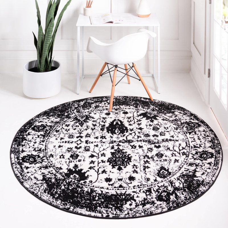 Ortilio Oriental Area Rug, Round 3'1", Black
