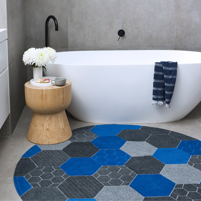 Hex Geometric Area Rug in Blue, Round 8'2"