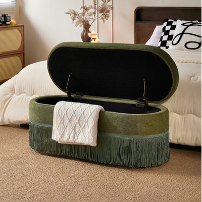 Repose-pieds ovale rembourré avec rangement à franges et couvercle relevable - L 39 po x l 16 po x H 17 po, repose-pieds multifonctionnel et rangement caché pour le salon ou la chambre à coucher - Tissu vert avec structure en métal