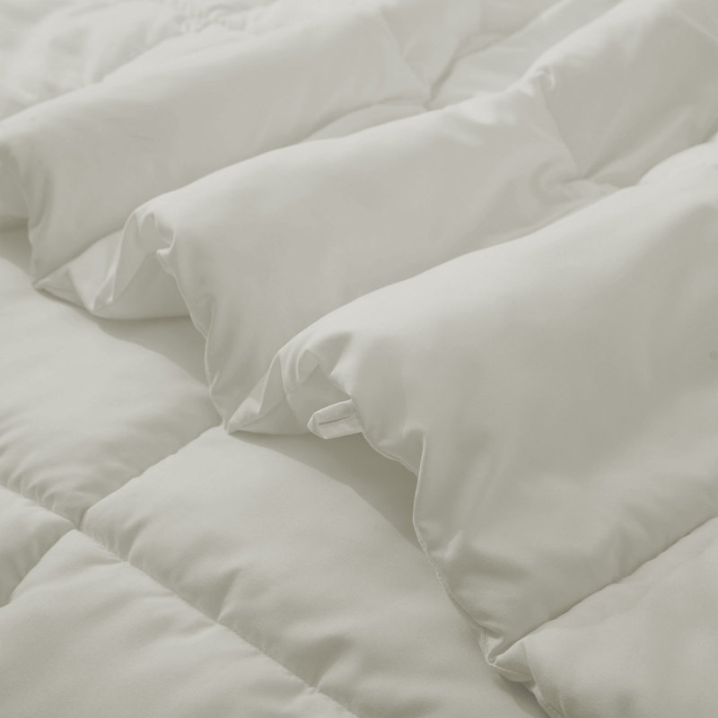 Wayfair Sleep Lightweight Down Alternative Comforter, Cream, Full / Double Down Alternative Comforter
