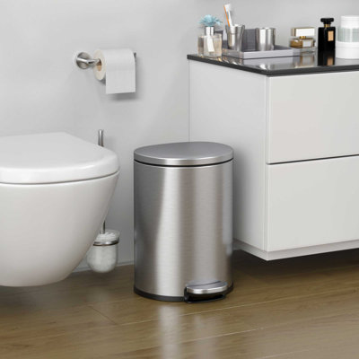 Itouchless Softstep 3 Gallon Stainless Steel Step Trash Can With Odour Filter 11.4 L Bathroom, Kitchen, Home Office Pedal Garbage Bin, Removable Bucket