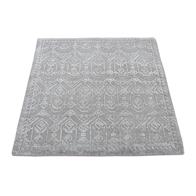 Zeyda Silk Rug
