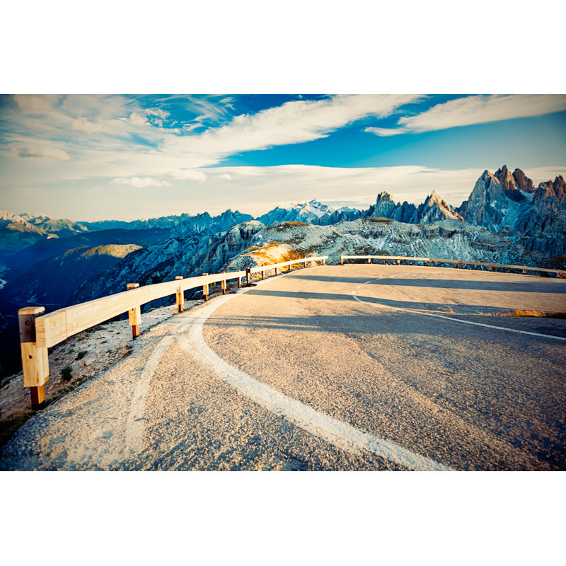 Route de montagne par Larabelova, H 24 po x l 36 po