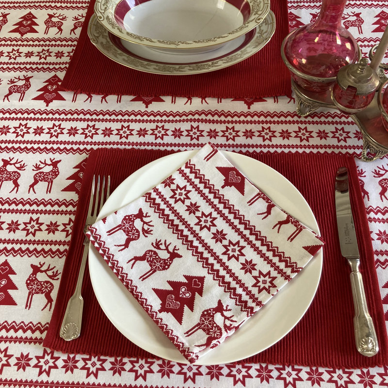 Hiram Nordic Tablecloth, Red