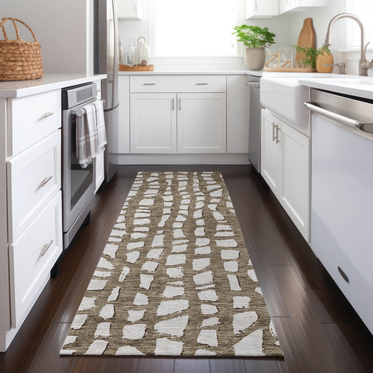 Lamanna Washable Striped Indoor / Outdoor Rug