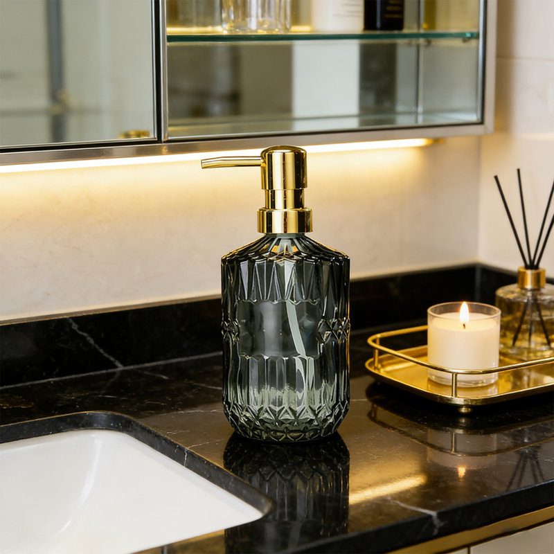 Bouteille d'eau, distributeur de savon en verre, pompe rechargeable, bouteille de lavage à la main Luxurys, Doré