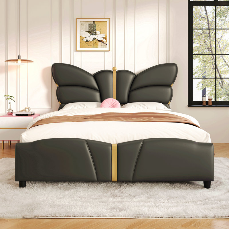 Structure de lit pleine grandeur en similicuir rembourré, avec tête et pied de lit en forme de papillon, structure de lit plateforme avec décorations en métal doré, aucun sommier nécessaire, noir