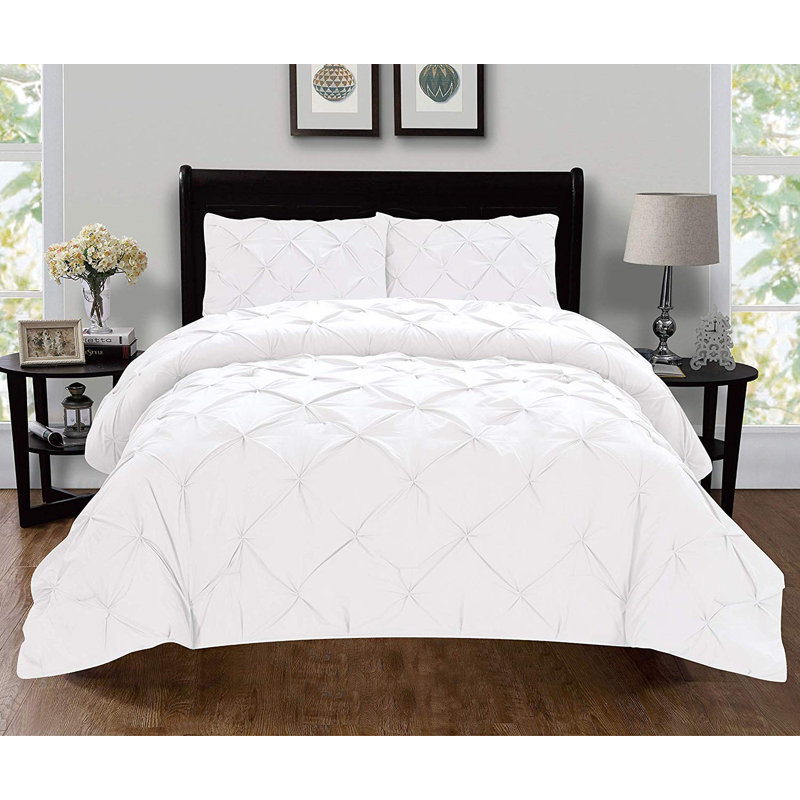 Damarius Polyester Duvet Cover, Queen Duvet Cover + 2 Shams, White