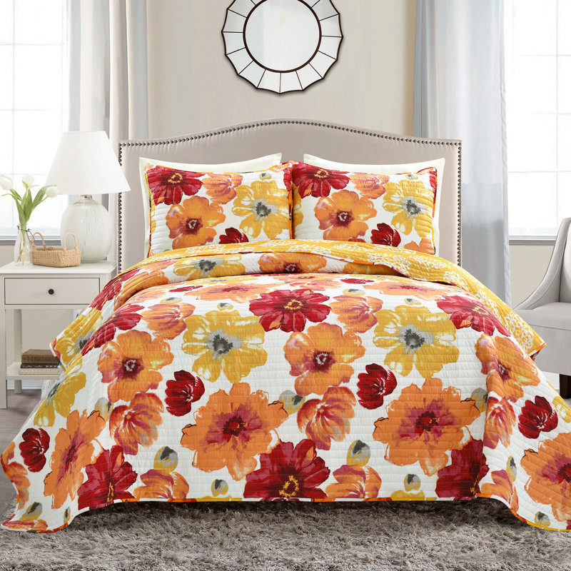 Full Red and Orange Reversible Microfiber Quilt Set
