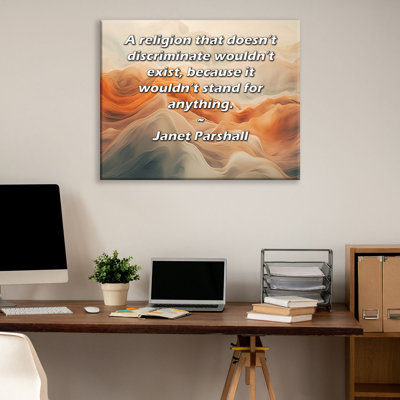 Toile tendue de la galerie ArtsyQuotes par Janet Parshall: «Une religion qui ne discrimine pas n'existerait pas, car elle ne signifierait rien».