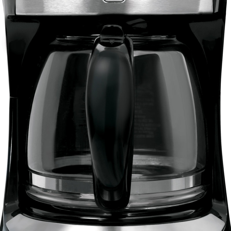 Cafetière égouttoir programmable 12 tasses avec commandes QuickTouch, Black + Decker, nettoyage automatique, noir
