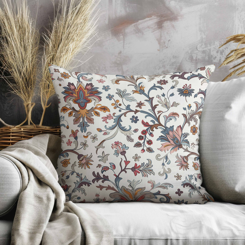 Oreiller floral en faux suède Naqash, Carré 16 po