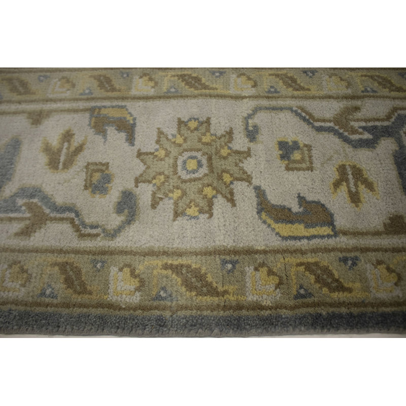 Tapis oriental gris Oushak Chobi Mute