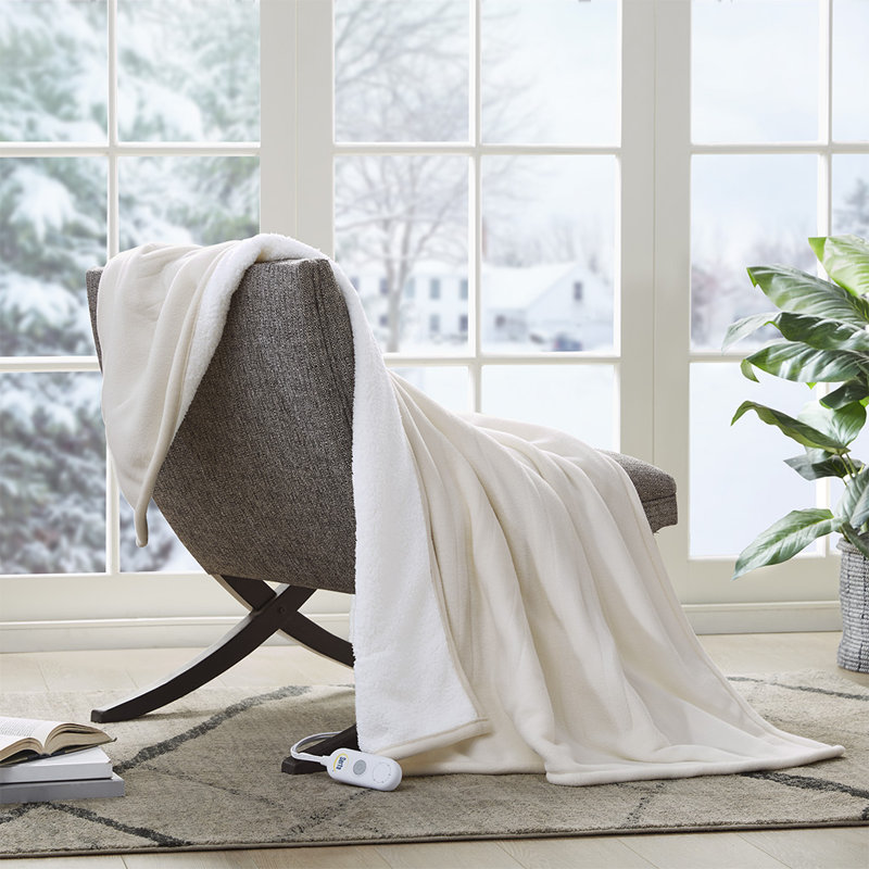 Serta Freya Heated Fleece to Sherpa Throw