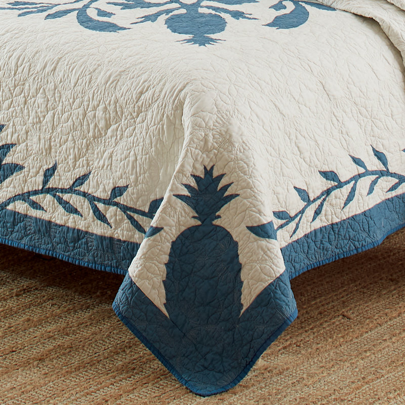 Aloha Pineapple Blue Cotton Reversible Traditional Quilt, King Quilt