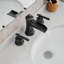 Robinet de salle de bain surdimensionné à 3 trous et 2 poignées-124933532