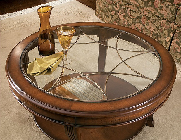 Brookhaven Round Cocktail Table